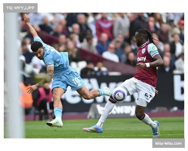 吉布斯怀特诺丁汉森林核心 13球3助扛起保级重任